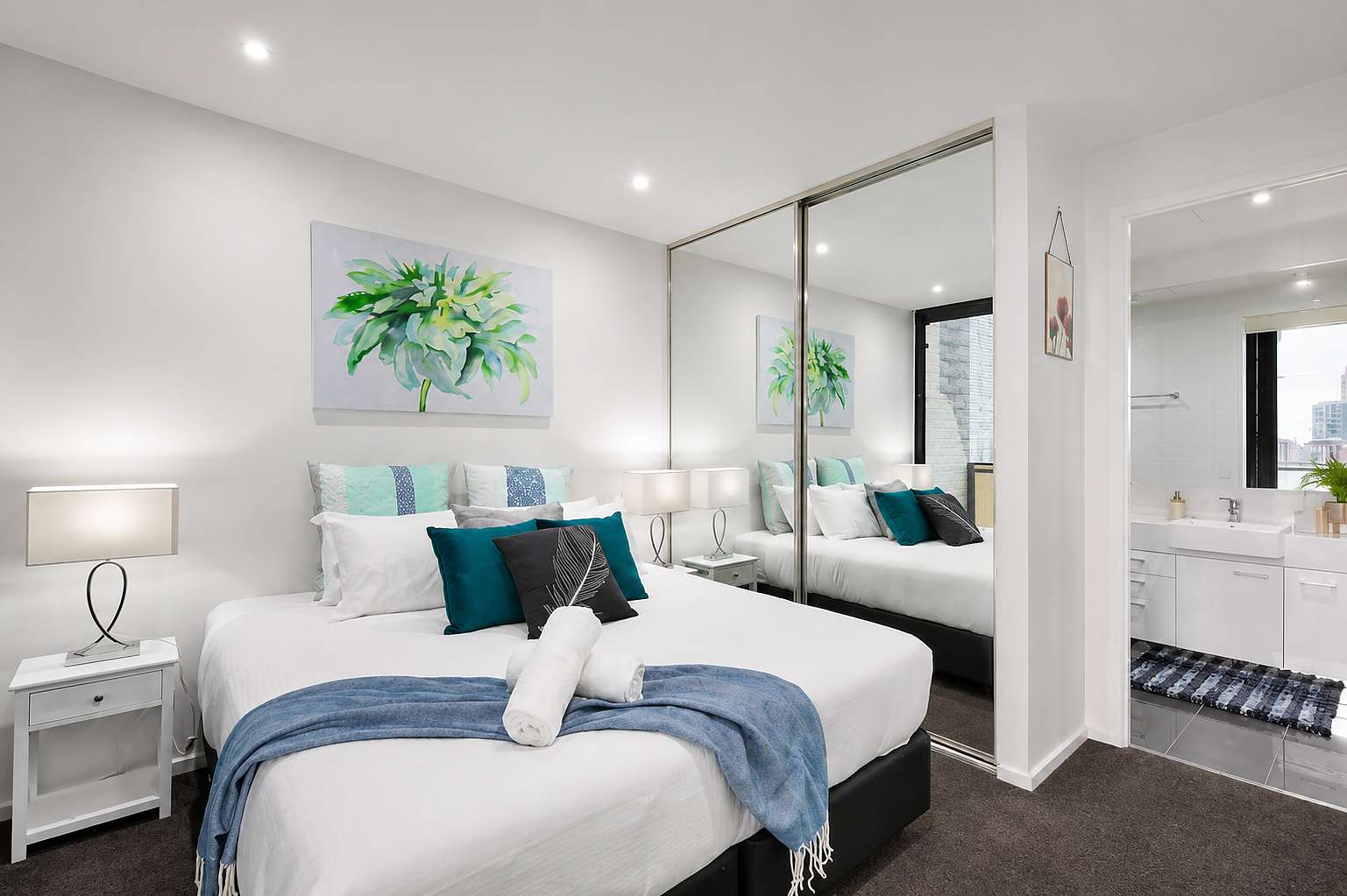 EPIC - 2201/118 Kavanagh Street, Southbank VIC 3001 - 2 Bedrooms Southbank Apartment