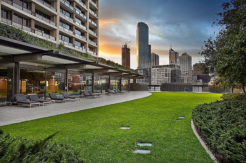 1067--1-bedrooms-accomodation-Southbank