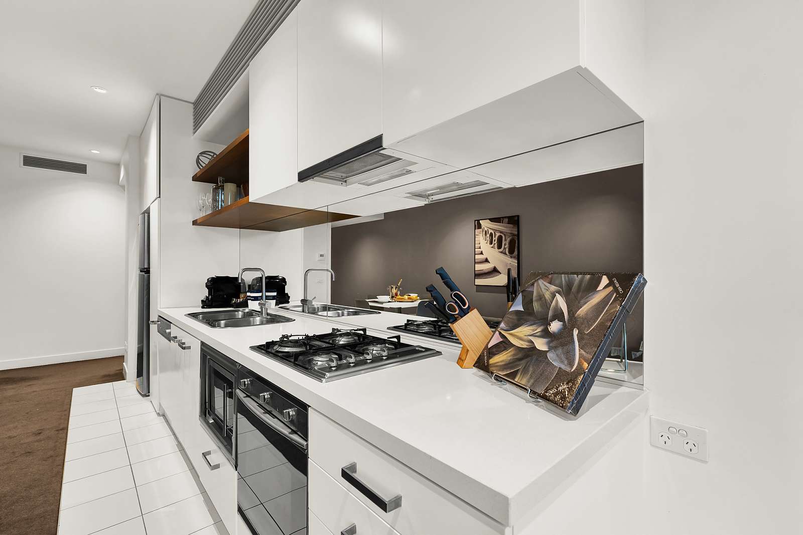 Freshwater Place - 2509/1 Freshwater Place, Southbank, 3006 - 2 Bedrooms Southbank Apartment