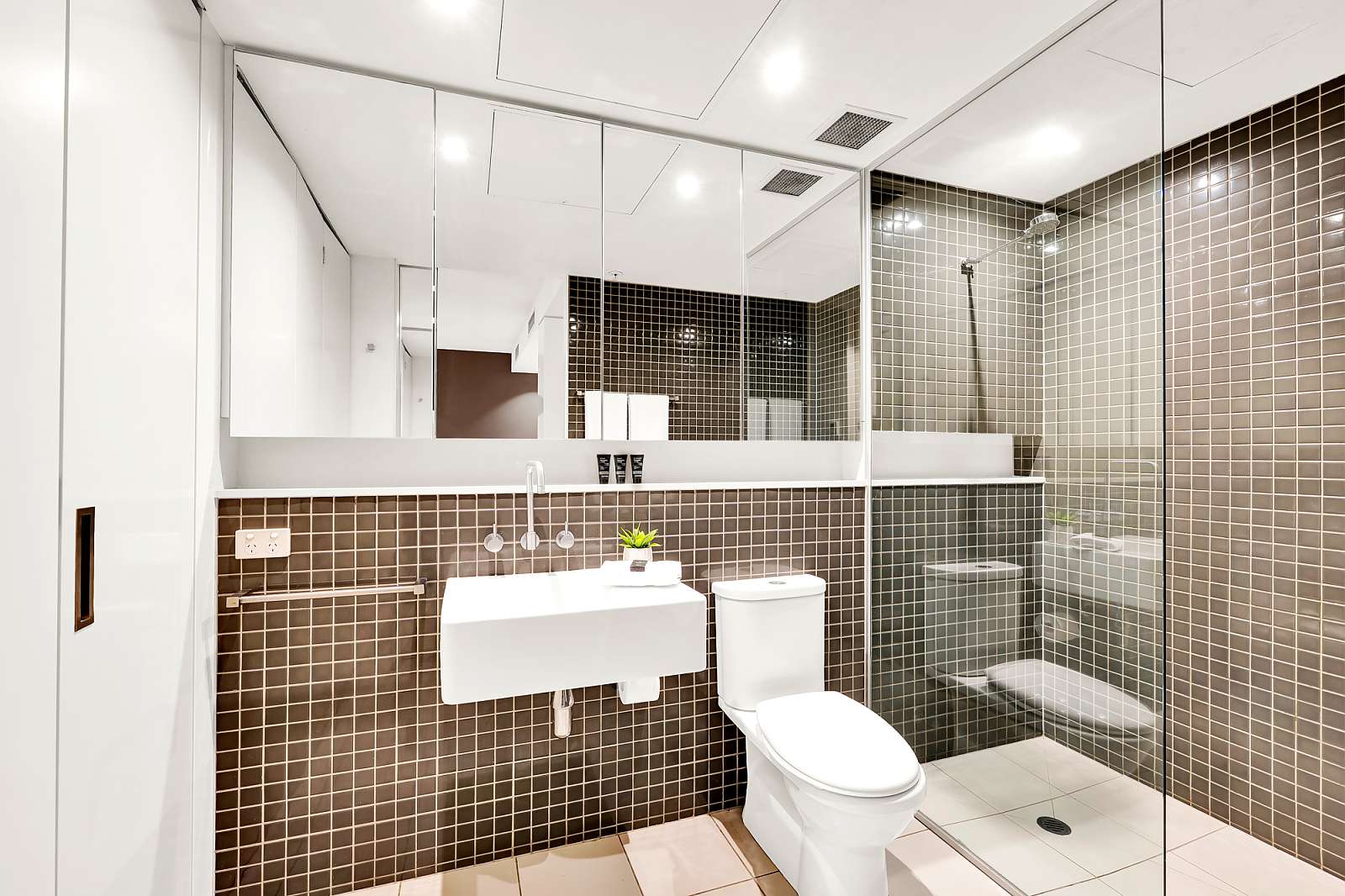 Freshwater - 2308/1 Freshwater Place, Southbank VIC 3006 - 1 Bedroom Southbank Apartment
