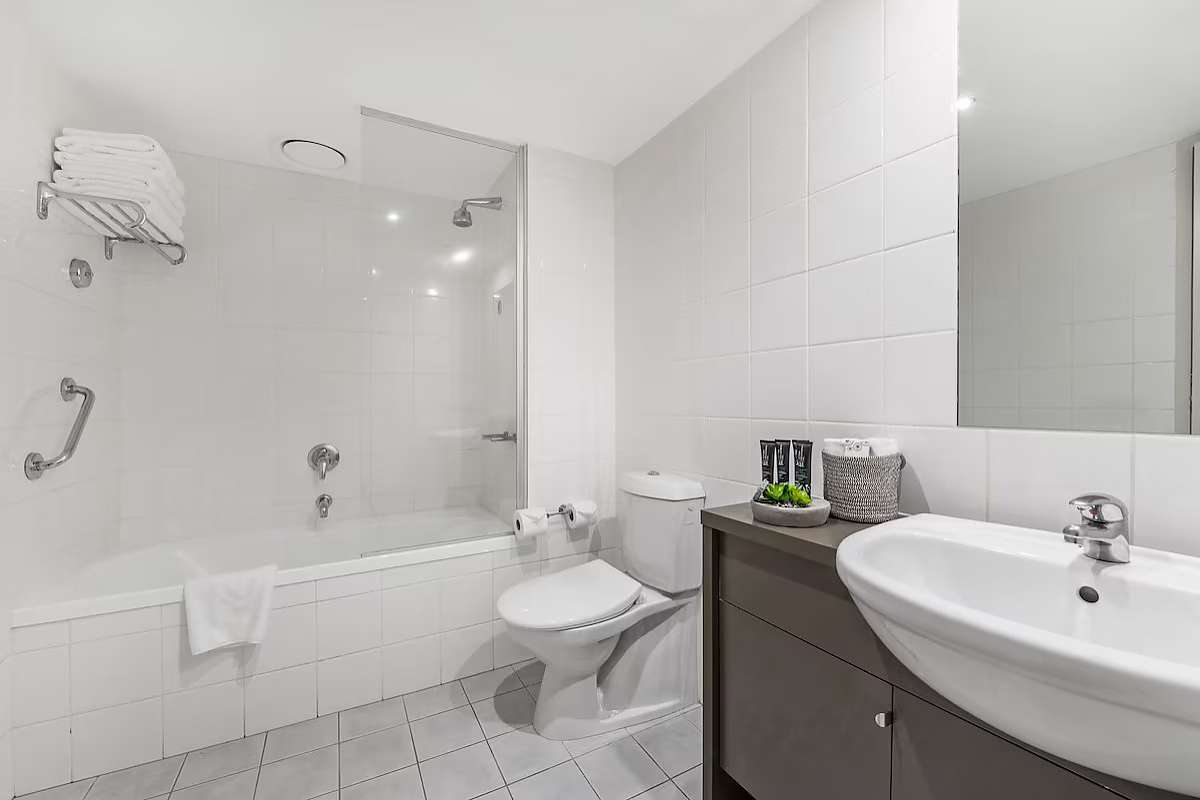 Gallery Tower - 912/31 City Road, Southbank VIC 3006 - 1 Bedroom Southbank Apartment