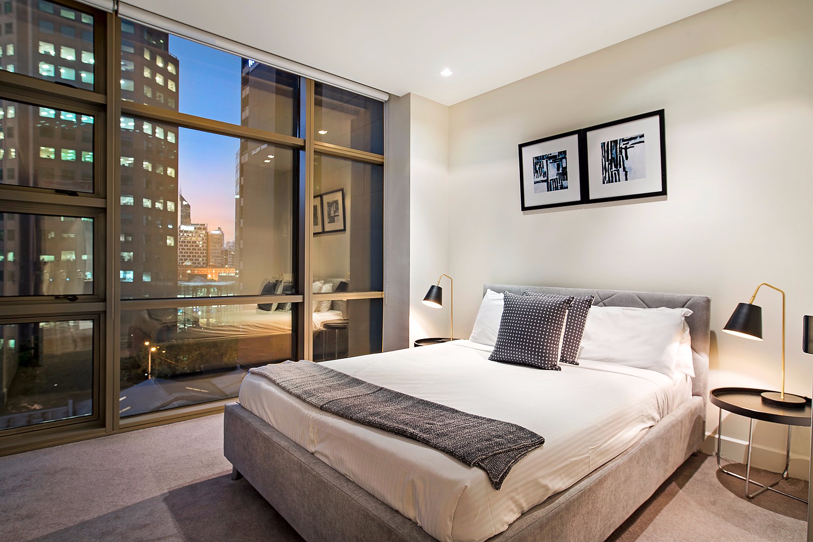 1001--2-bedrooms-accomodation-Southbank