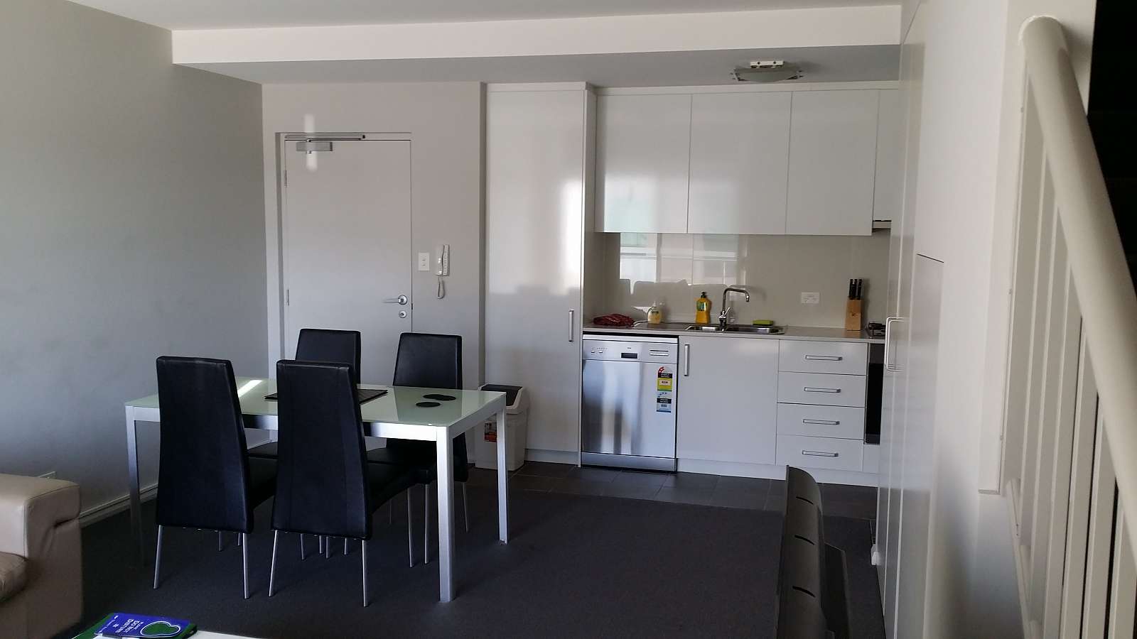 Actual Photos of a Apartment 188 Apartments 86-Verandah-Apartments-accomodation-258