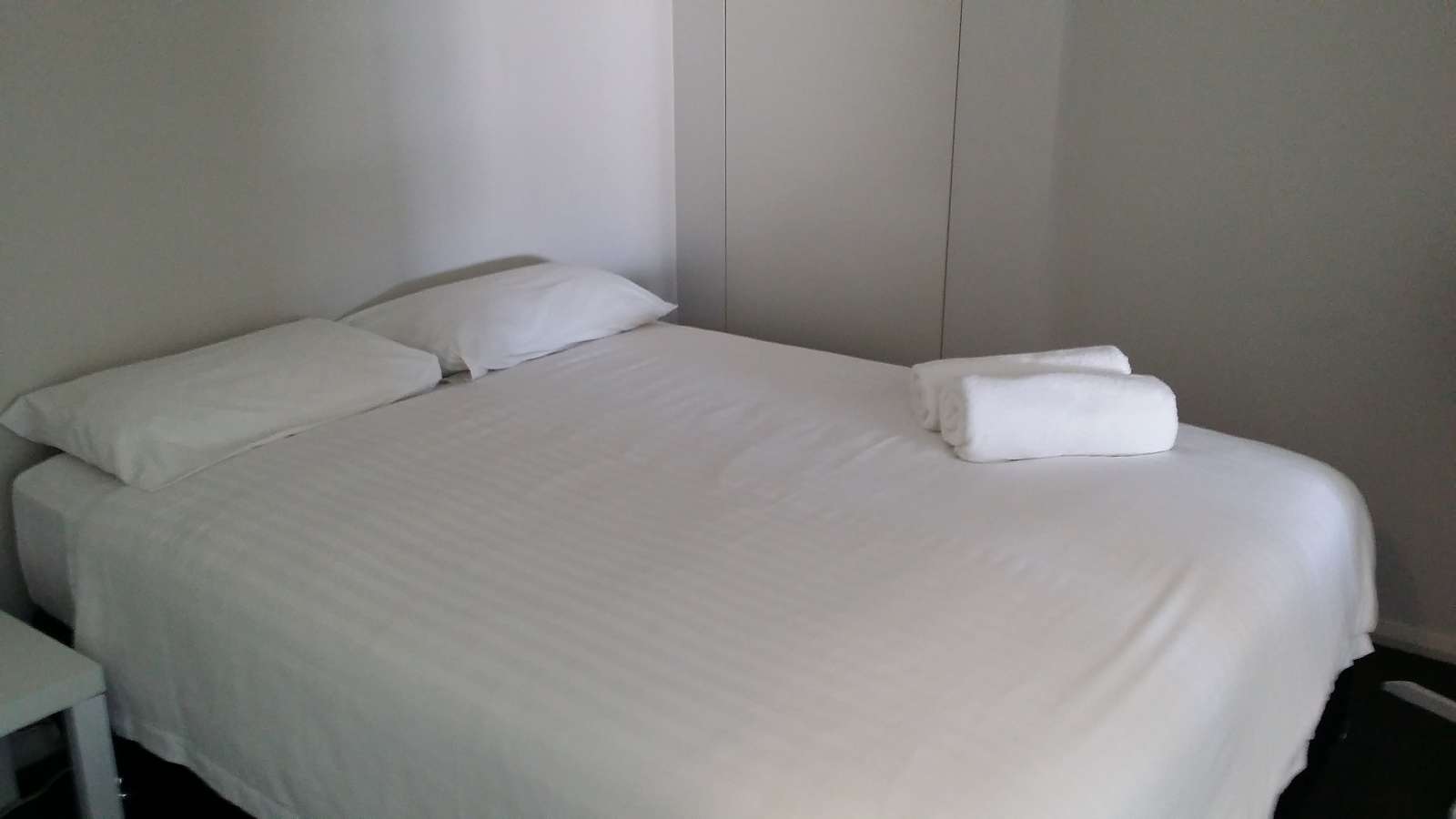 Actual Photos of a Apartment 188 Apartments 86-Verandah-Apartments-accomodation-258