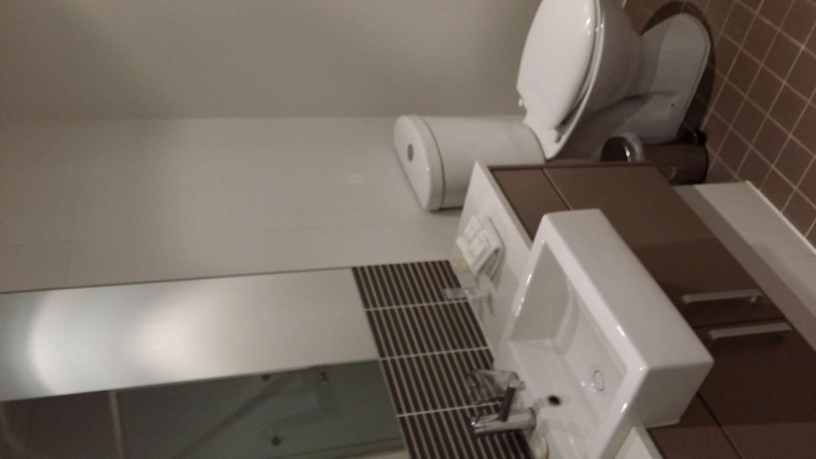 Actual Photos of a Apartment 188 Apartments 86-Verandah-Apartments-accomodation-258