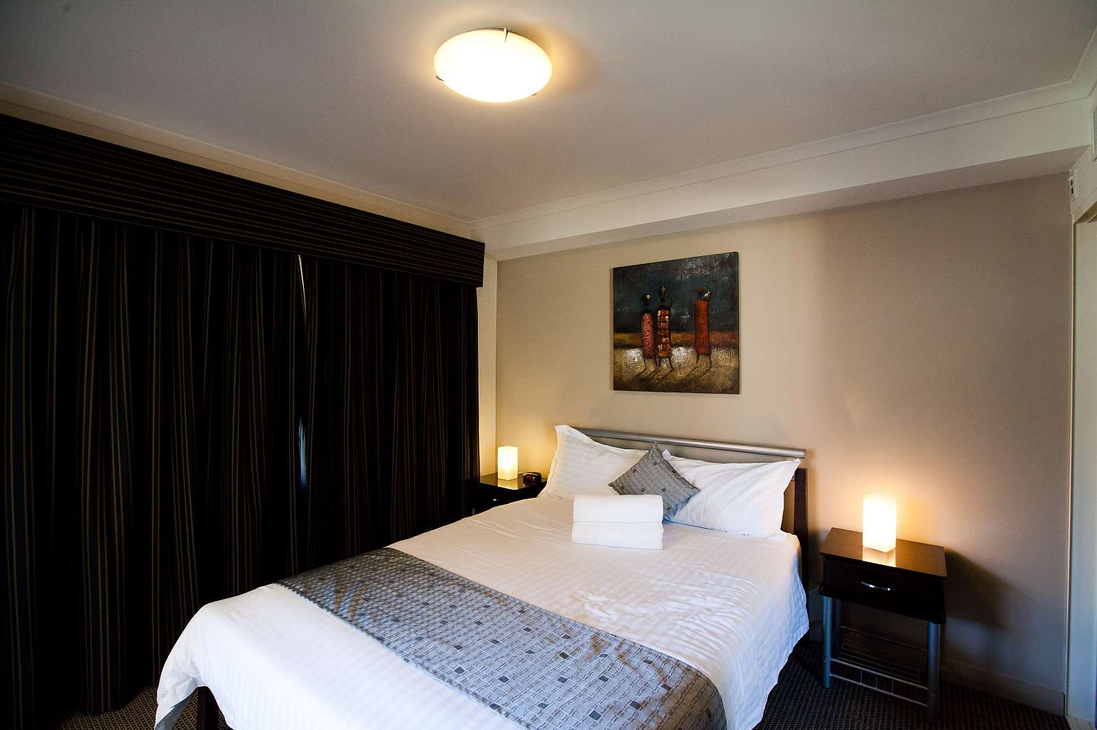 Actual Photos of a 2 Bedroom Apartment 188 Apartments 86-Verandah-Apartments-accomodation-258