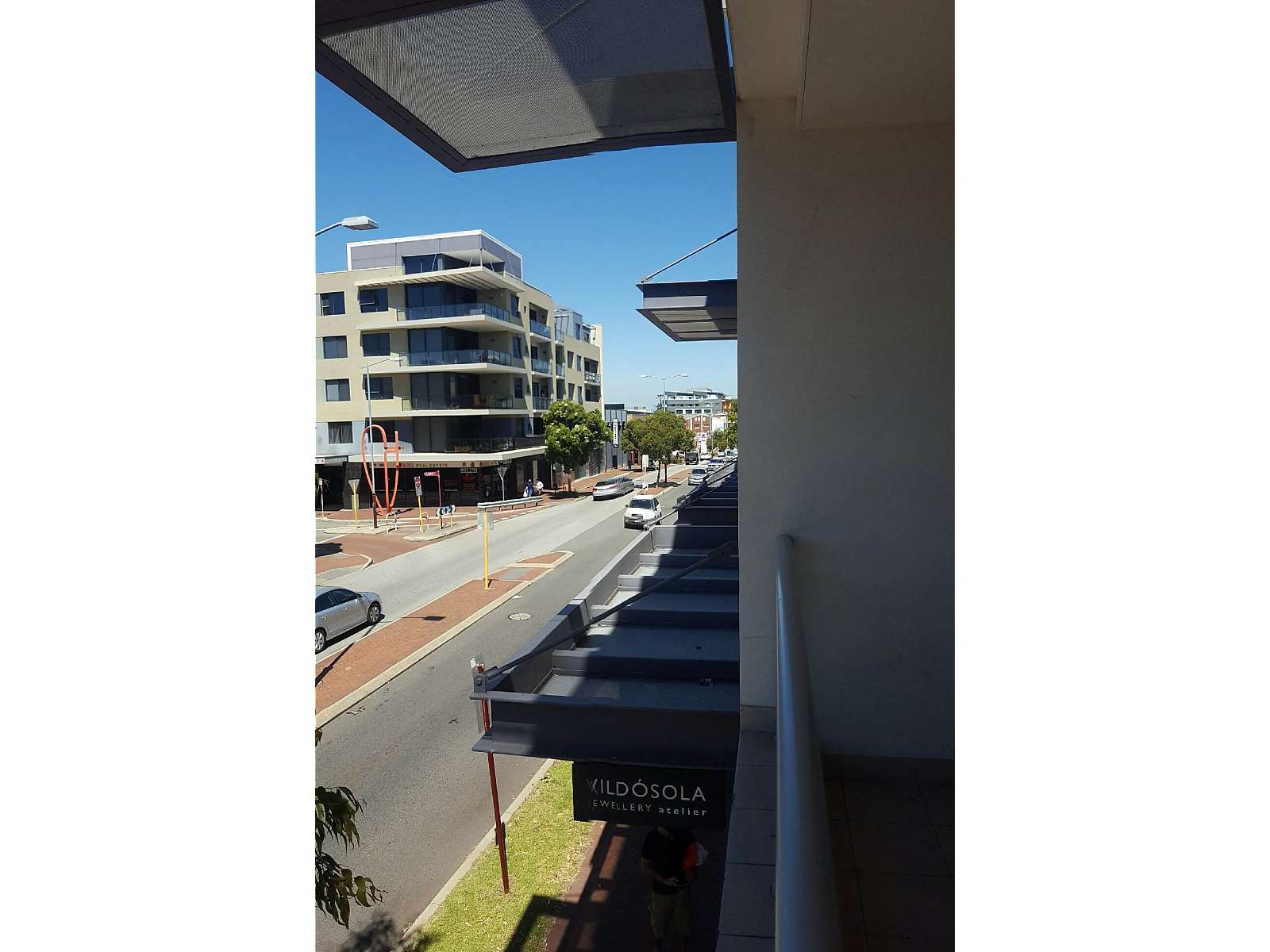 Actual Photos of a 2 Bedroom 1 bathroom 188 Apartments 86-Verandah-Apartments-accomodation-258