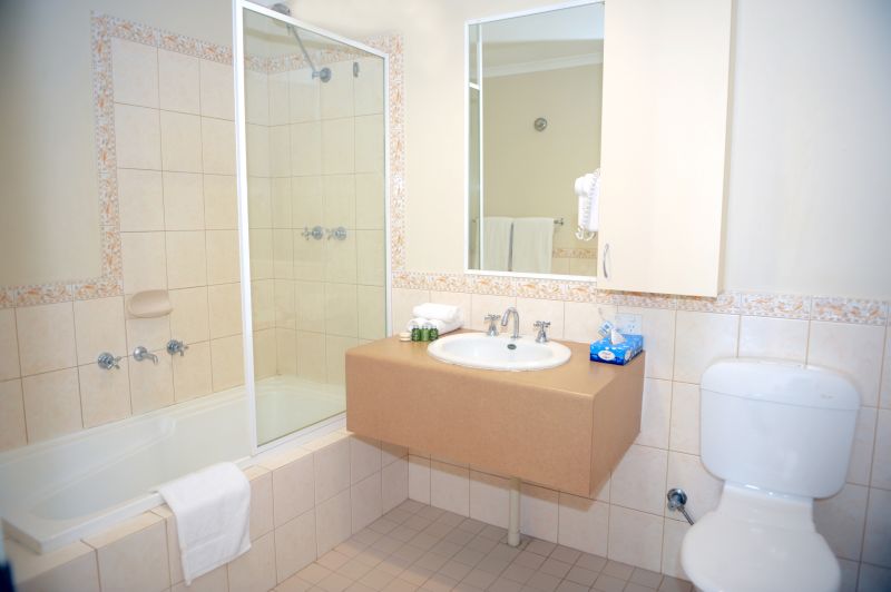 Actual Photos of a One Bedroom Standard Apartment All Suites Perth 130-All-Suites-Perth--accomodation-258