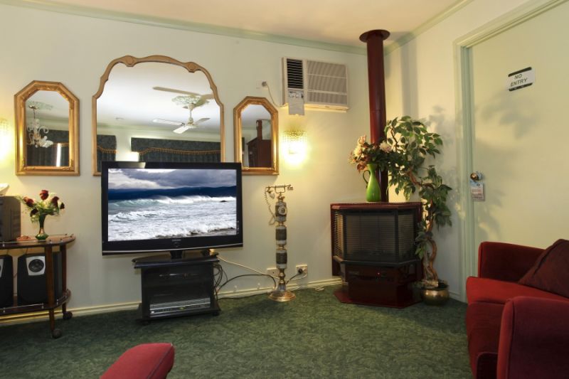 Actual Photos of a Aroma Sauna Spa Luxury AROMA AND TRANQUILITY 212-SERENITY-&-TRANQUILITY-HEALTH-CARE-accomodation-Ballarat