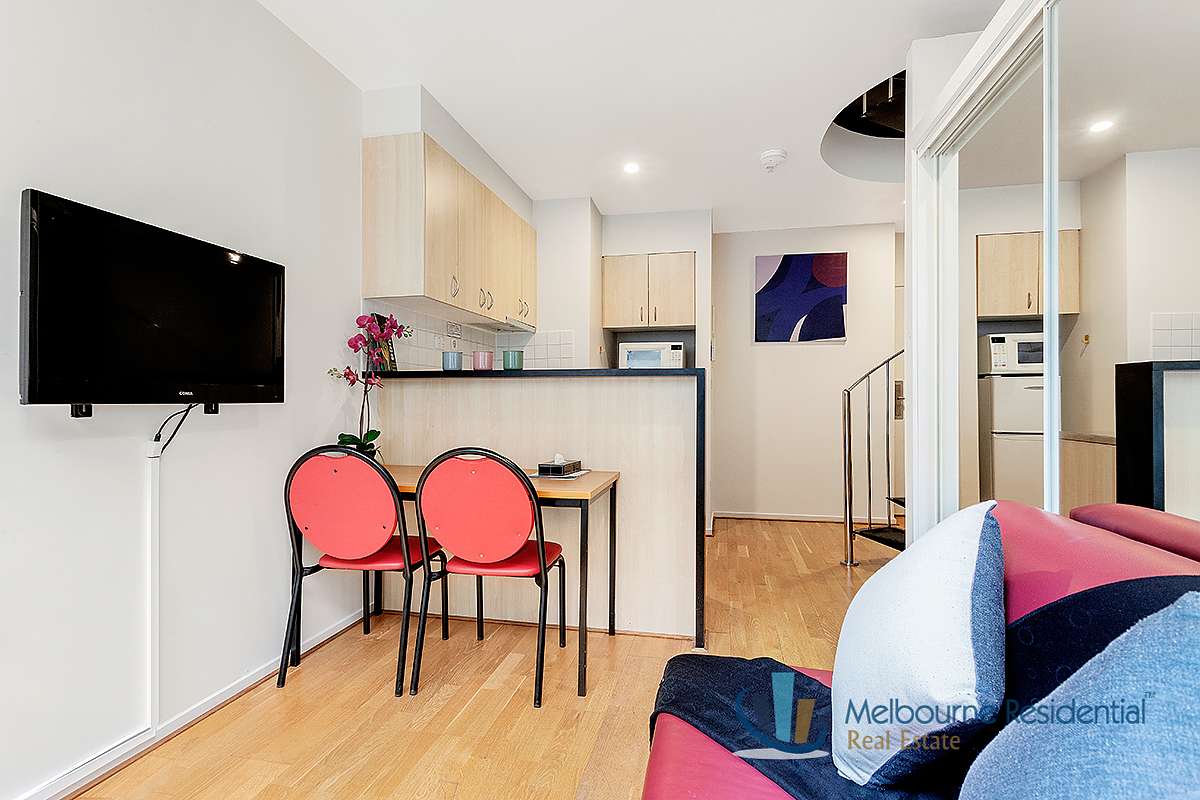 Actual Photos of a Apt 879 | 2 Storey 2 Bedroom Arrow On Swanston 376-Arrow-On-Swanston-Pty-Ltd-accomodation-217