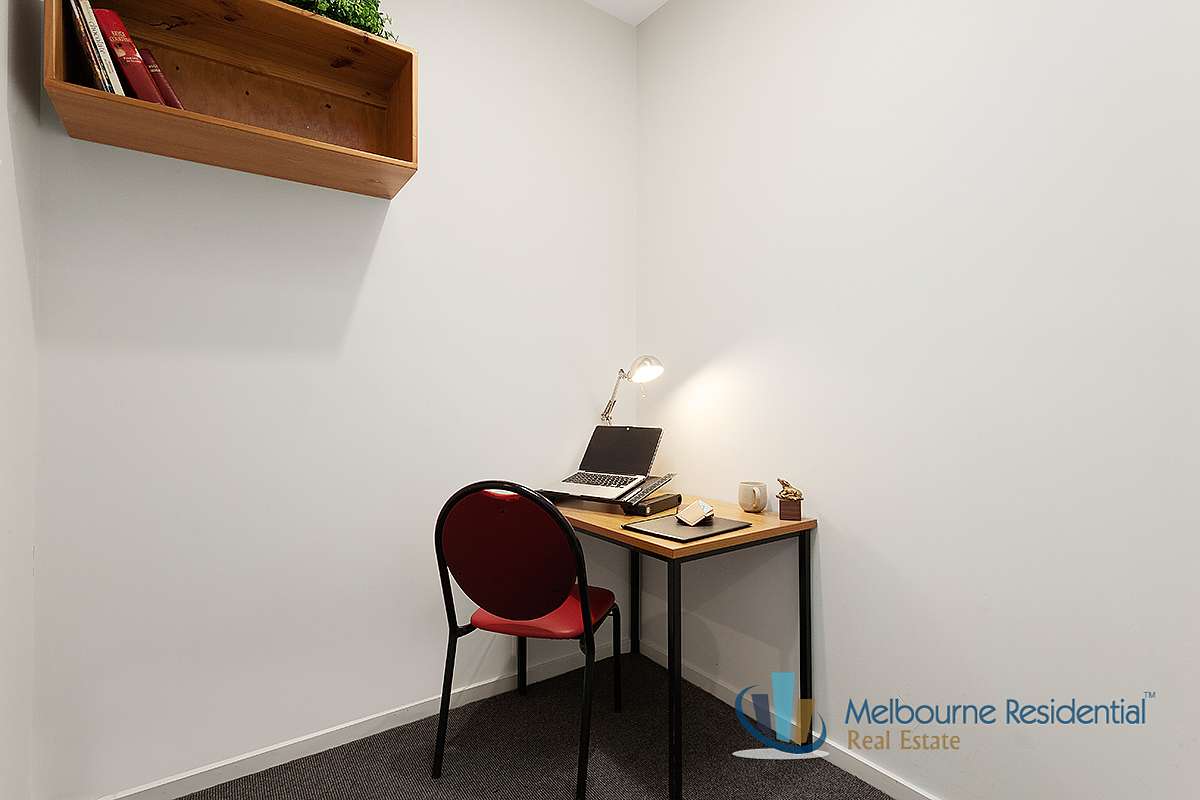 Actual Photos of a Apt 879 | 2 Storey 2 Bedroom Arrow On Swanston 376-Arrow-On-Swanston-Pty-Ltd-accomodation-217