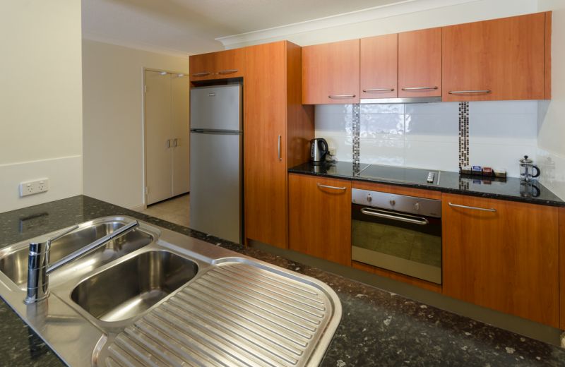 Actual Photos of a 1 bedroom apartment Central Hillcrest Apartment Hotel 139-Centra-Pty-Ltd-accomodation-South-Brisbane