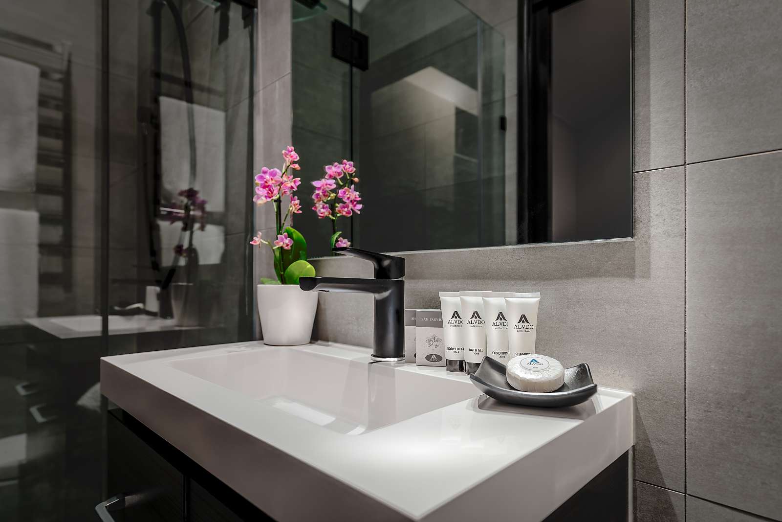 Actual Photos of a 1 bedroom apartment Crest on Park 273-Zelanten-Pty-Ltd-accomodation-269