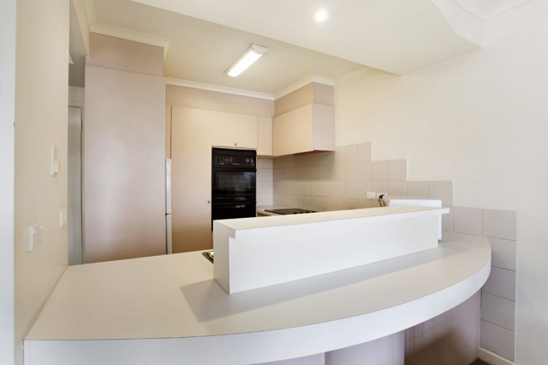 Actual Photos of a 2 Bedroom Apartment Fitzroy Gardens Residence 49-Jade-Hospitality-Pty-Ltd-accomodation-24