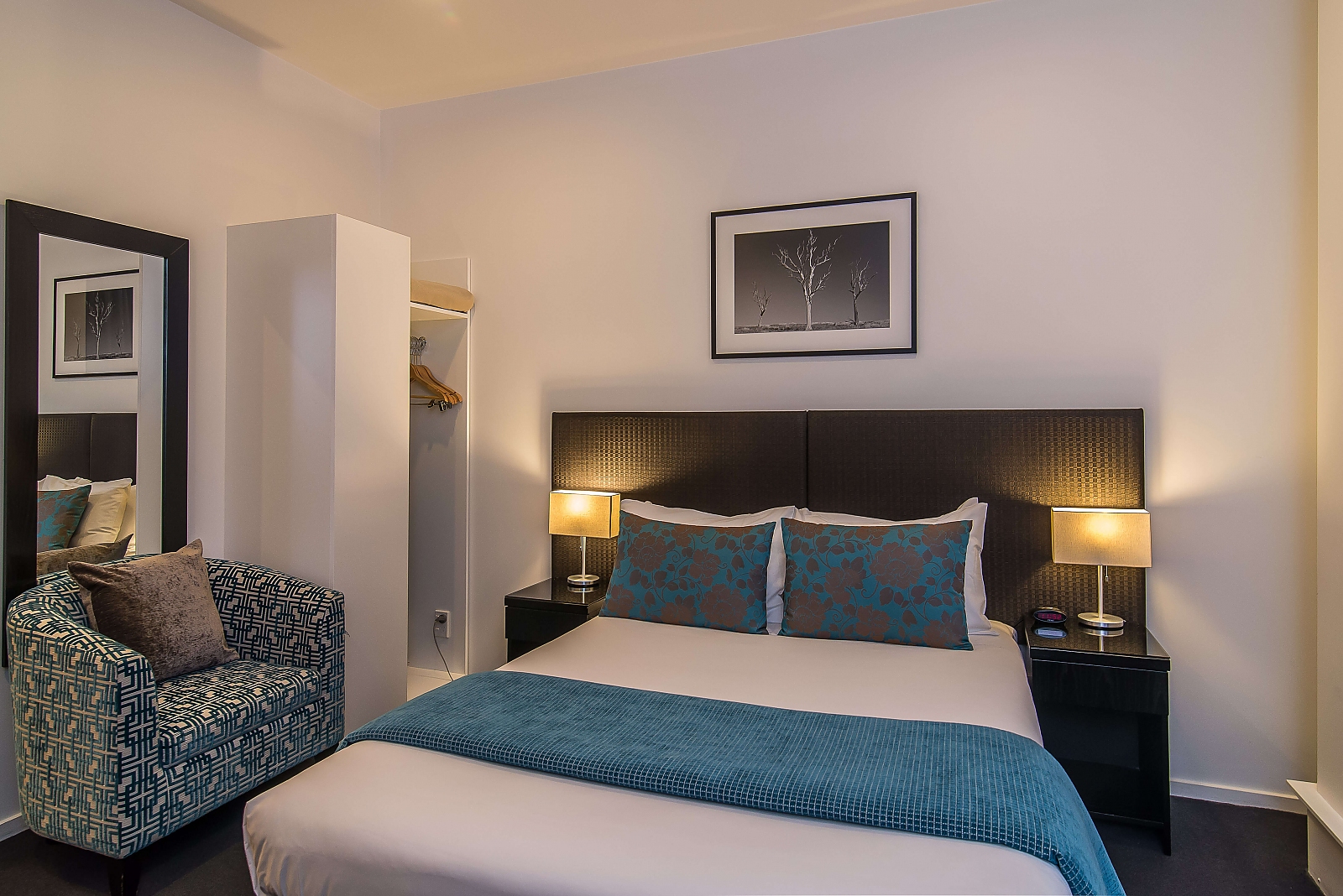 Actual Photos of a Studio Apartment Gilmer Apartment Hotel 226-Rata-Road-Holdings-LTD-accomodation-15