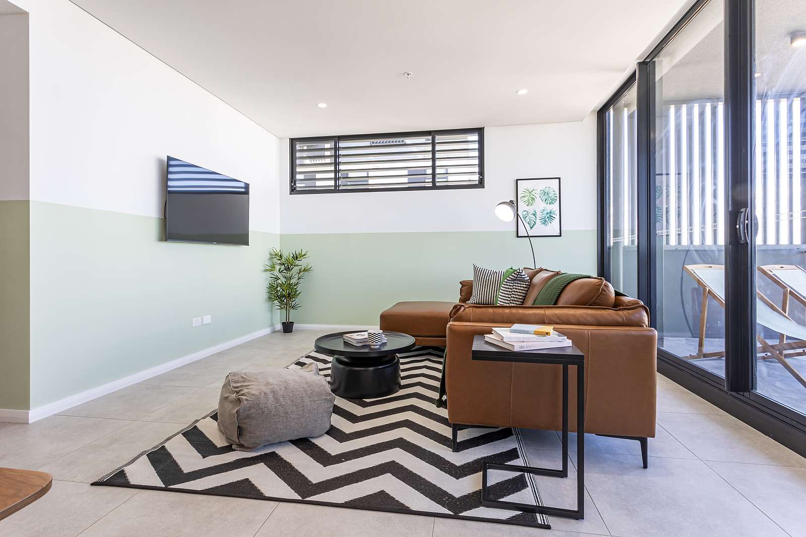 Actual Photos of a Premium Two Bedroom Apartment Kula Wollongong 497-Kula-Wollongong-accomodation-293