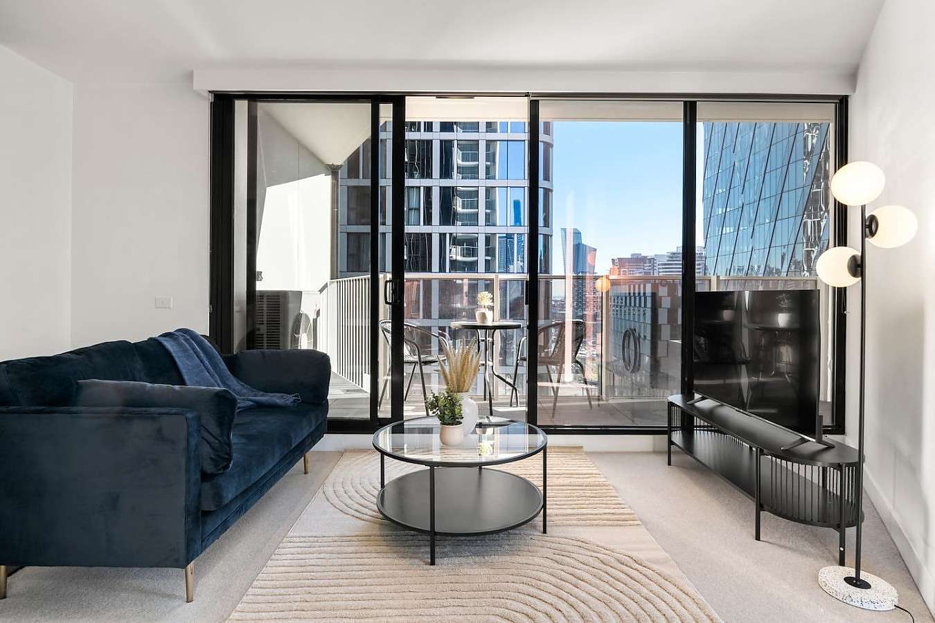 Actual Photos of a 2 Bed 2 Bath | City View La Trobe Residences 551-Live-Luxe-Pty-Ltd-accomodation-8