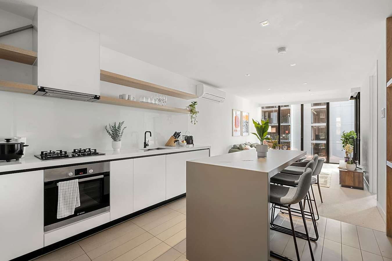 Actual Photos of a 2 Bed 1 Bath | Deluxe Balcony La Trobe Residences 551-Live-Luxe-Pty-Ltd-accomodation-8