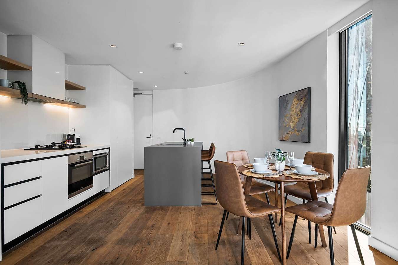 Actual Photos of a 2 Bed 1 Bath | Standard La Trobe Residences 551-Live-Luxe-Pty-Ltd-accomodation-8