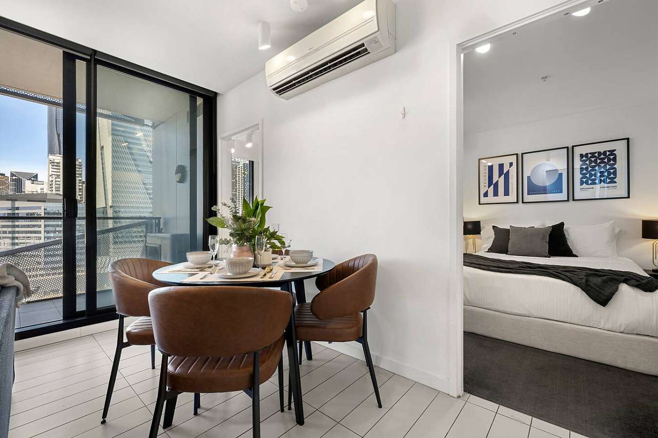 Actual Photos of a 2 Bed 2 Bath | Superior La Trobe Residences 551-Live-Luxe-Pty-Ltd-accomodation-8