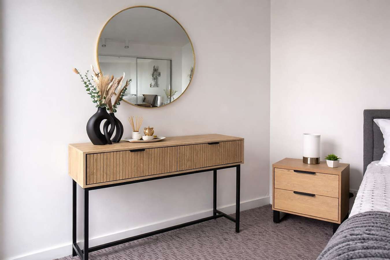 Actual Photos of a 2 Bed 1 Bath | Deluxe Lacrosse La Trobe Residences 551-Live-Luxe-Pty-Ltd-accomodation-8