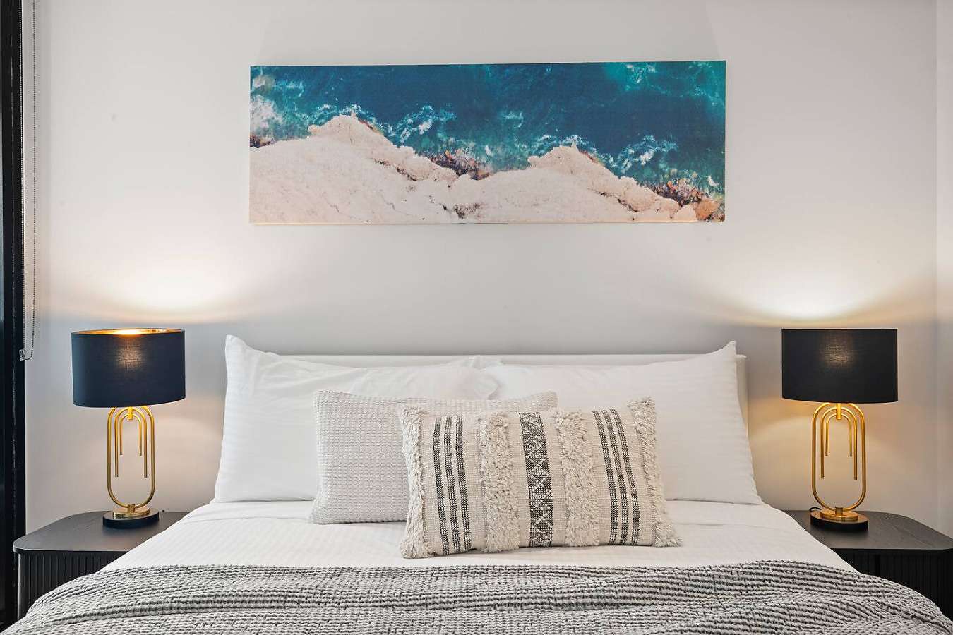 Actual Photos of a 2 Bed 1 Bath | Family La Trobe Residences 551-Live-Luxe-Pty-Ltd-accomodation-8