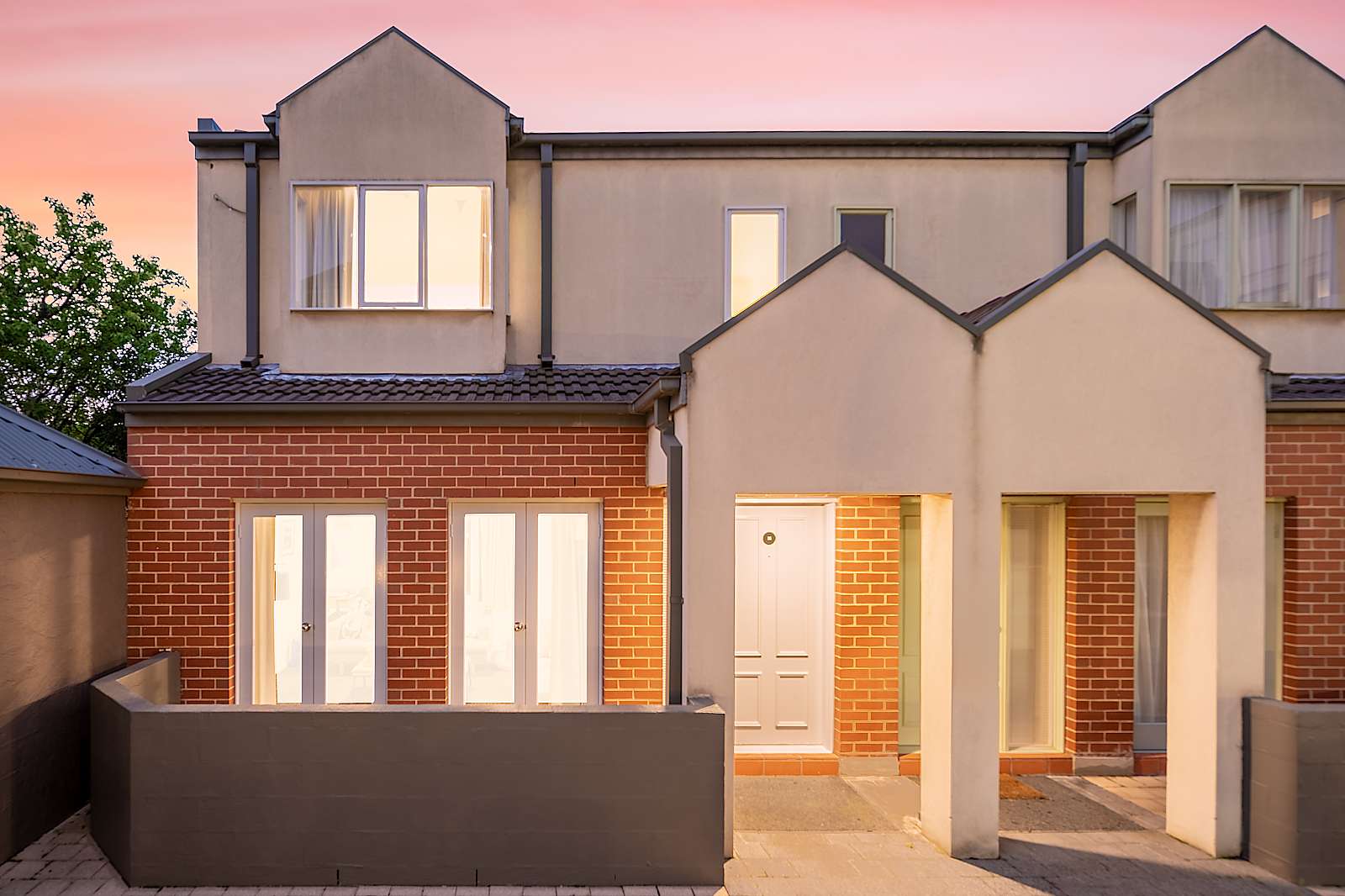 Actual Photos of a 3 Bedroom Townhouse Residence MainStay Suites Kew- 427-Kew-Junction-Residences-accomodation-31