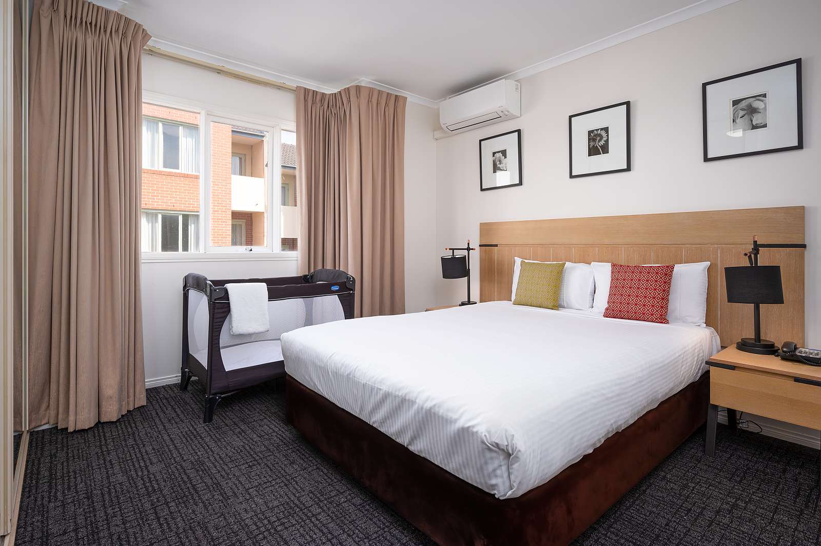 MainStay Suites Kew- -   Furnished Apartment