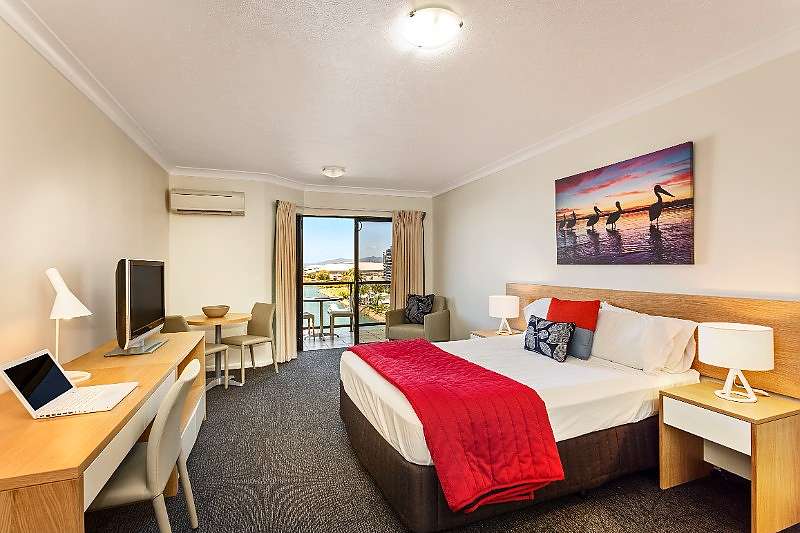 448-Aligned-Corporate-Residences-Townsville-accomodation-250