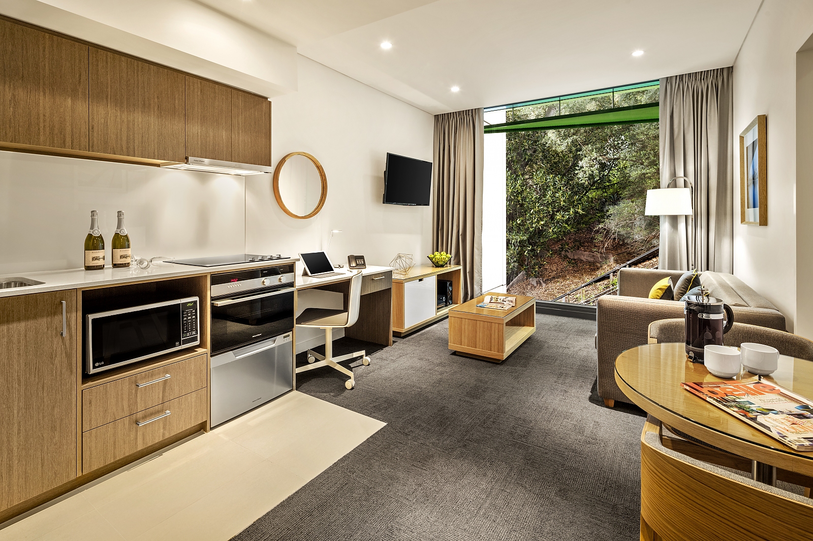 Actual Photos of a One Bedroom Apartment Modern Mounts Bay Serviced Apartments 289-Q.M.B.R-Pty-Ltd-accomodation-258