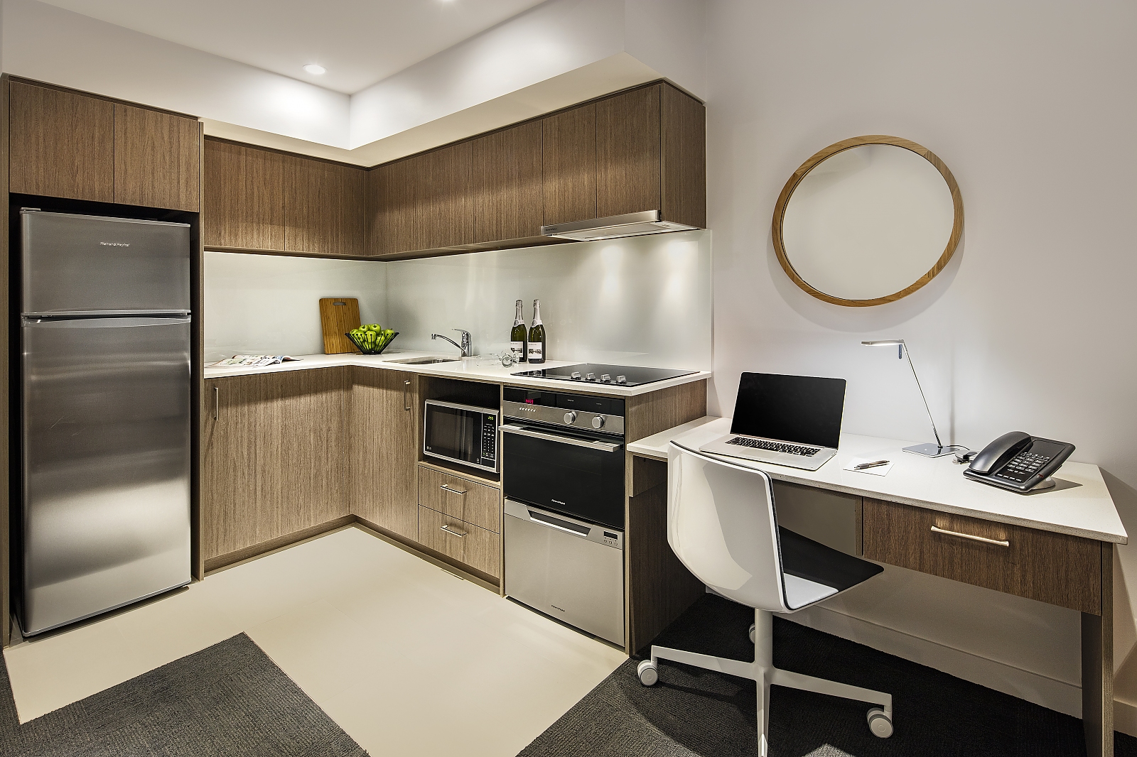 Actual Photos of a One Bedroom Apartment Modern Mounts Bay Serviced Apartments 289-Q.M.B.R-Pty-Ltd-accomodation-258