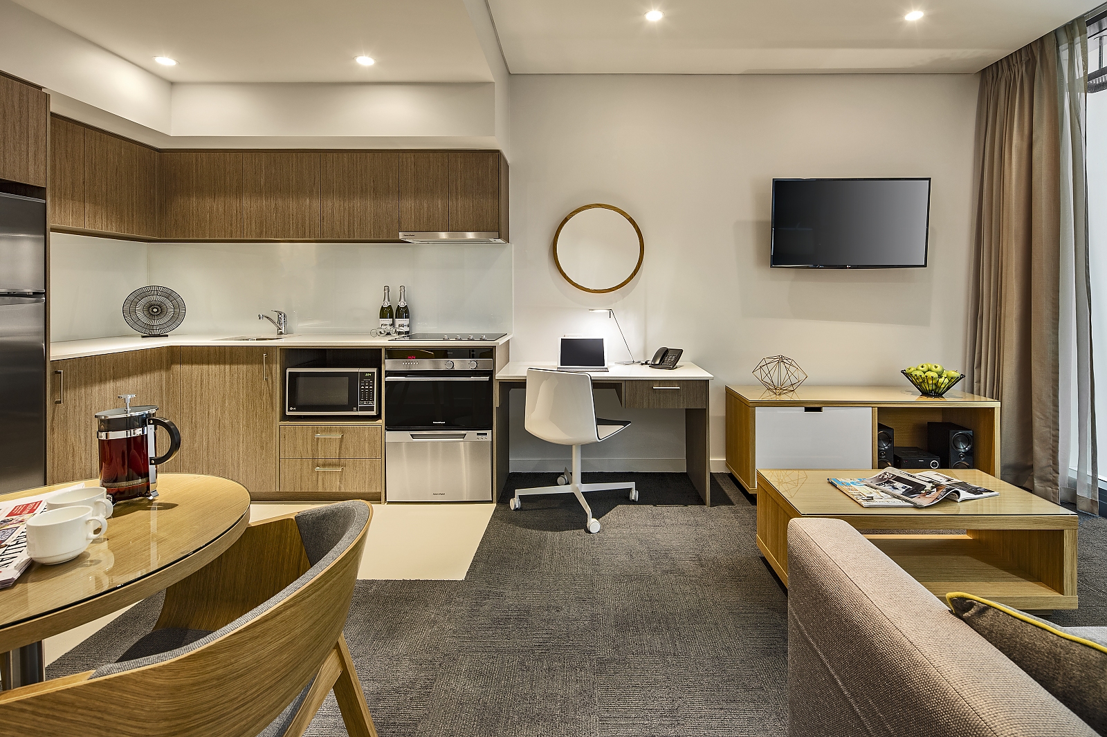 Actual Photos of a One Bedroom Apartment Modern Mounts Bay Serviced Apartments 289-Q.M.B.R-Pty-Ltd-accomodation-258