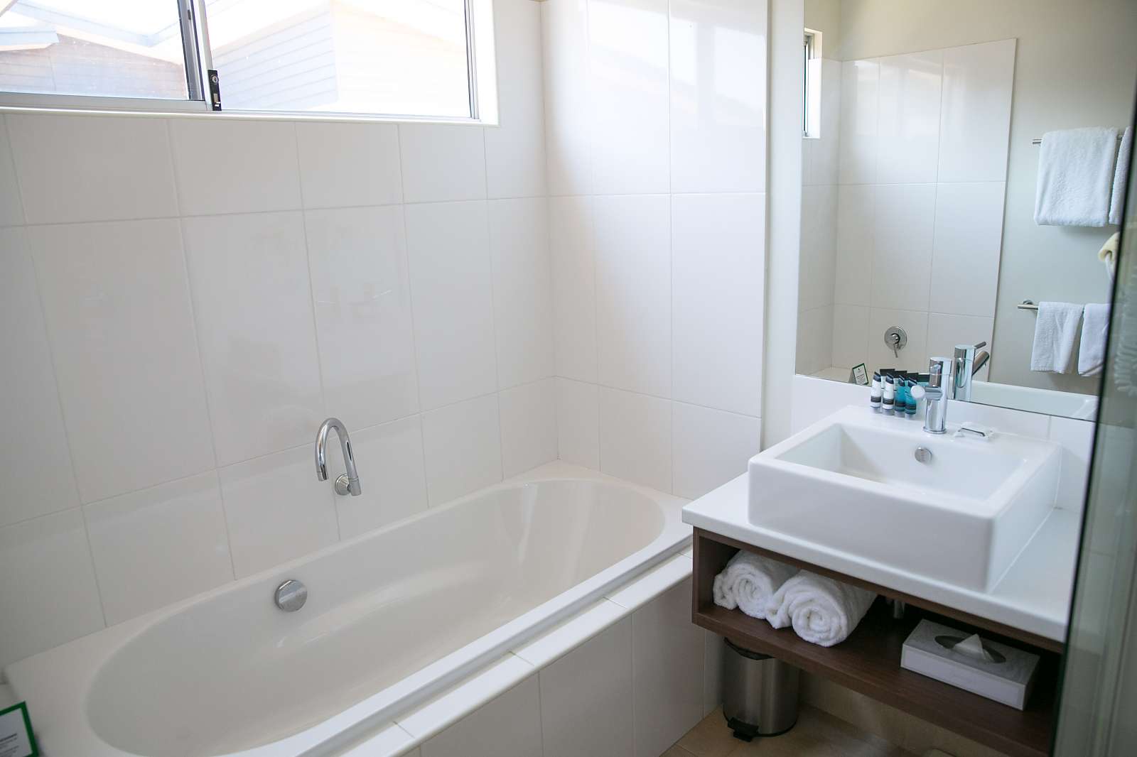Actual Photos of a 2 Bedroom Apartment |King Nesuto Geraldton Apartment Hotel 220-Waldorf-Geraldton-Serviced-Apartments-accomodation-Geraldton
