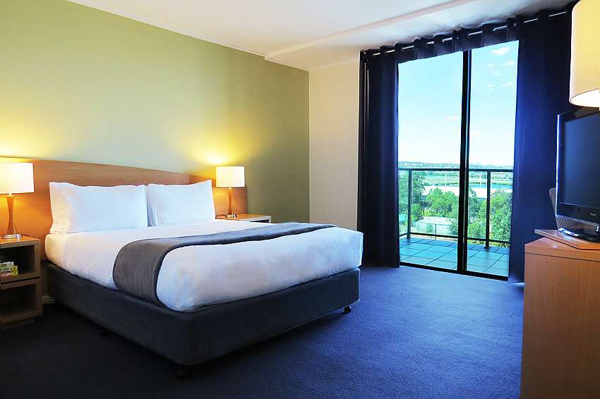 Actual Photos of a 1 Bedroom Apartment | Queen Nesuto Parramatta Apartment Hotel 99-Parramatta-serviced-apartments-accomodation-263