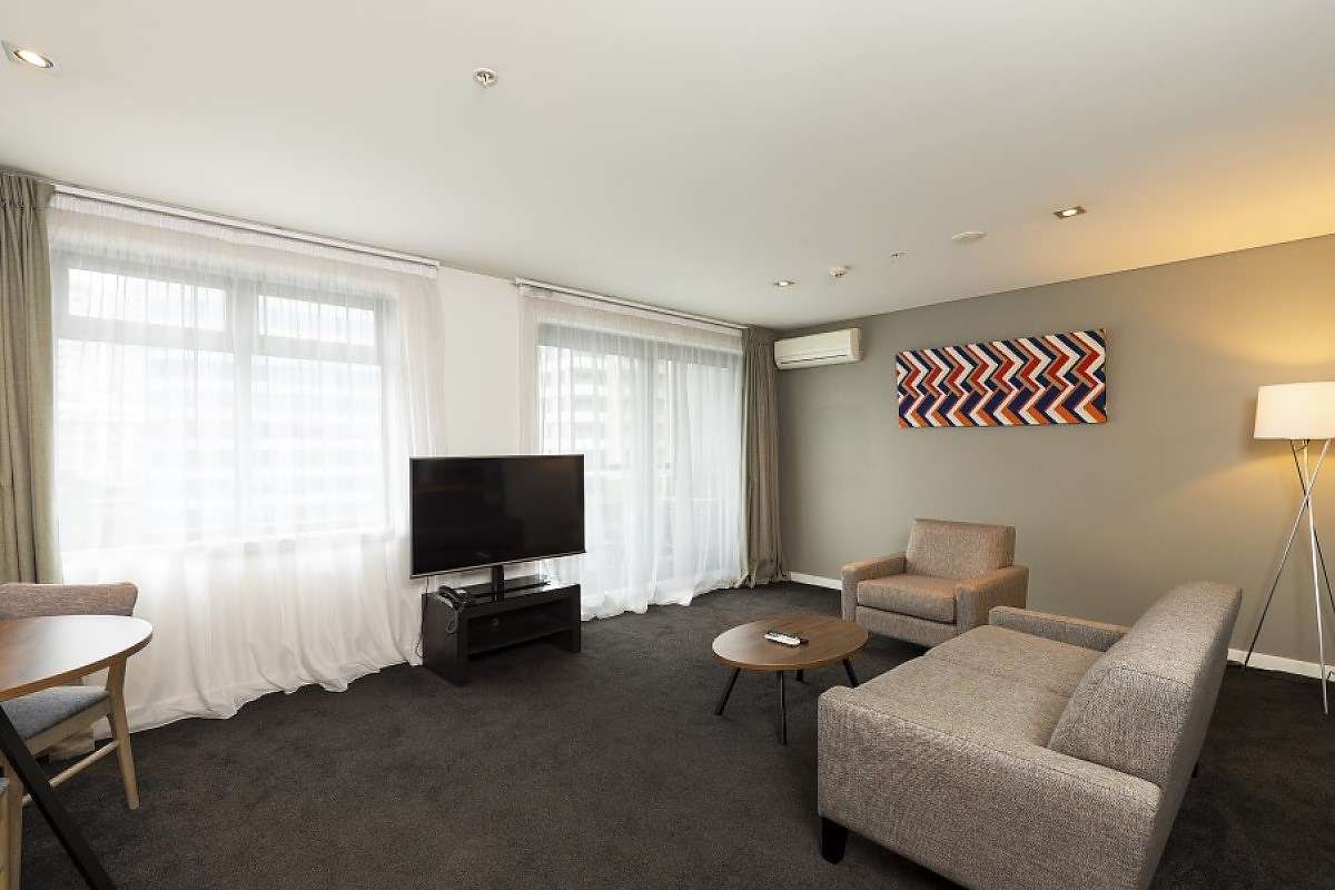Actual Photos of a Studio | Queen Nesuto Stadium Hotel and Apartments 309-Waldorf-Stadium-Apartment-Hotel-accomodation-Auckland-CBD
