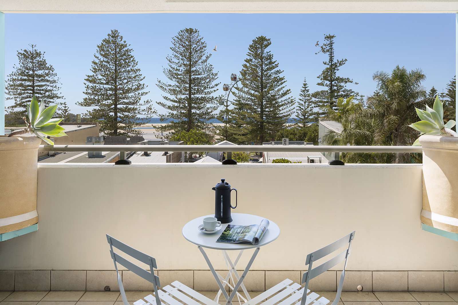 Actual Photos of a Studio Waterview | Queen Nesuto The Entrance Apartment Hotel 324-Waldorf-Apartments-The-Entrance-Pty-Ltd-accomodation-The-Entrance