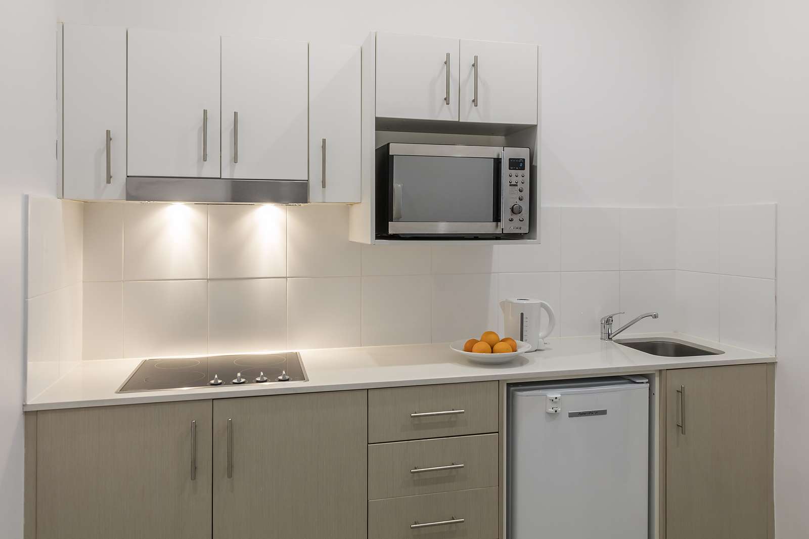 Actual Photos of a Studio | King Nesuto Woolloomooloo Sydney Apartment Hotel 322-Waldorf-Australia-Group-accomodation-192