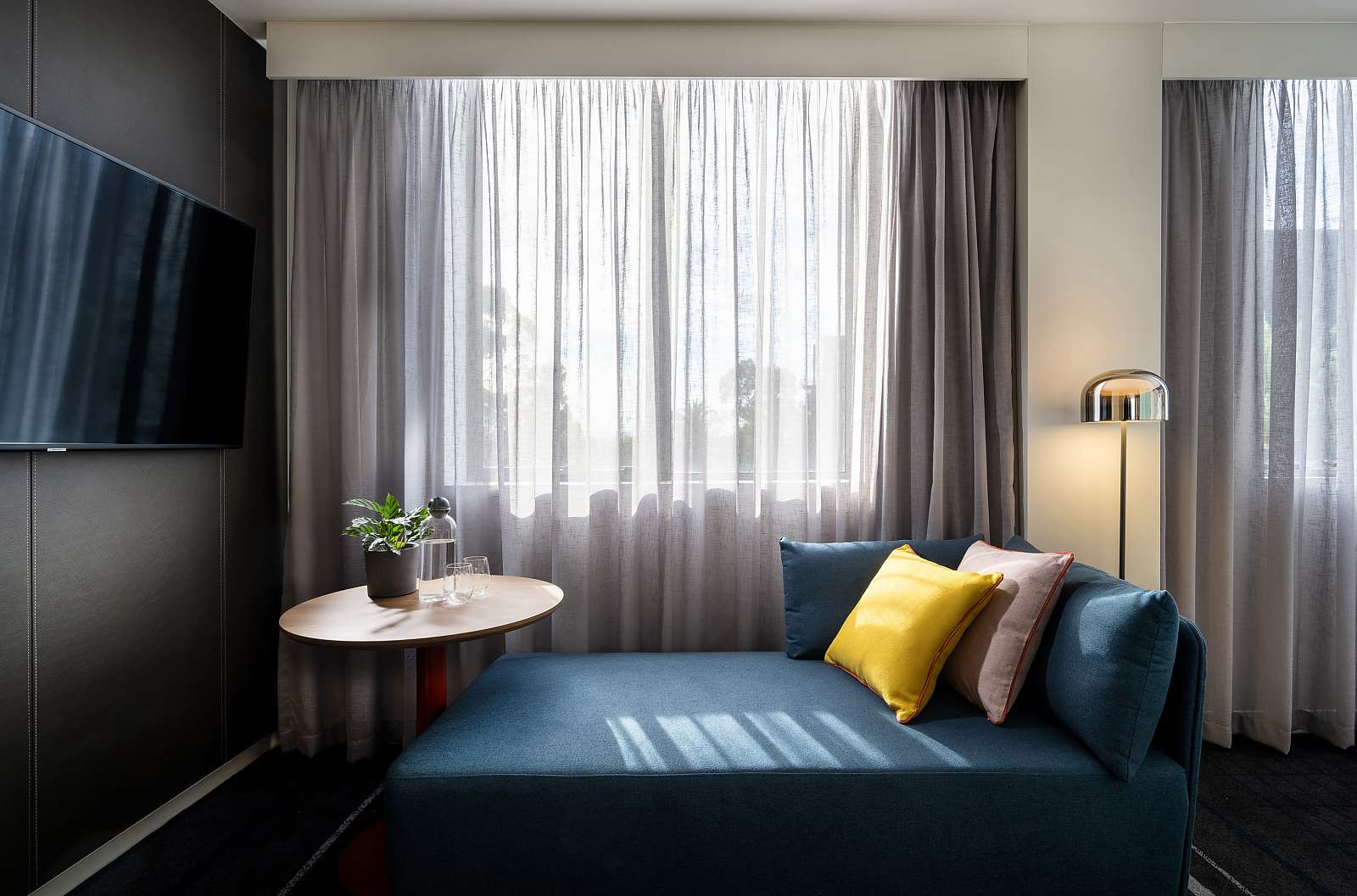 Actual Photos of a Studio Room with Kitchenette Novotel Melbourne Preston 476-Hotel-Opco-Bell-City-PTY-LTD-accomodation-11