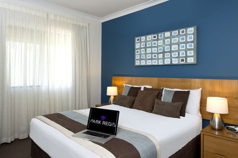 Actual Photos of a One Bedroom Apartment Park Regis Anchorage 199-Park-Regis-Townsville-accomodation-250