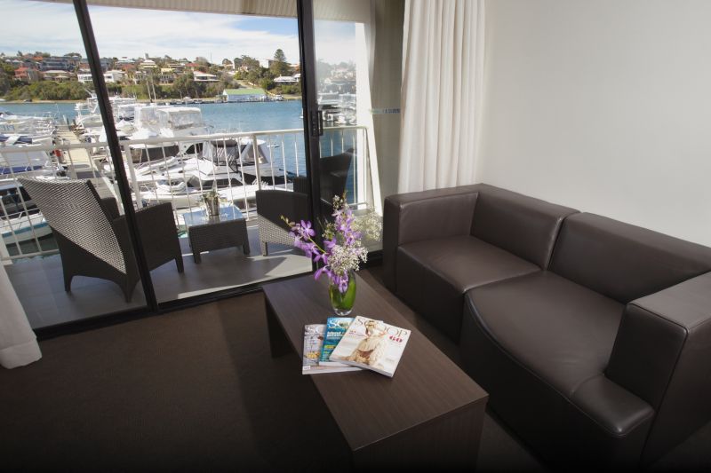 Actual Photos of a Executive Two Bedroom Queen Apartment Pier21 Apartment Hotel 93-Pier21-Apartment-Hotel-accomodation-North-Fremantle