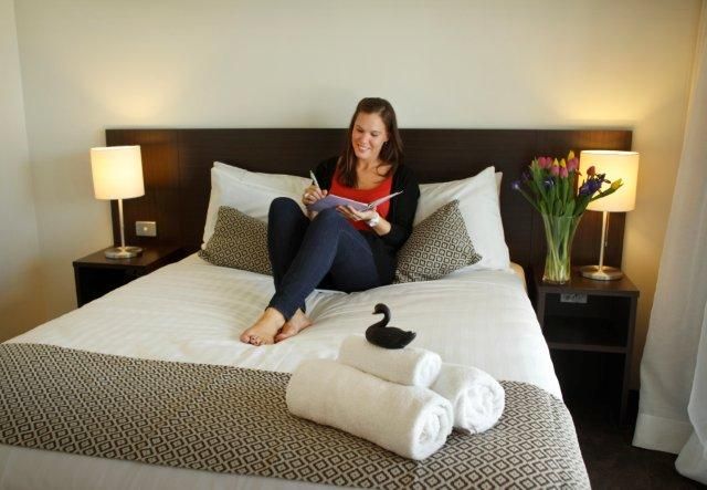 Actual Photos of a Executive Two Bedroom Queen Apartment Pier21 Apartment Hotel 93-Pier21-Apartment-Hotel-accomodation-North-Fremantle