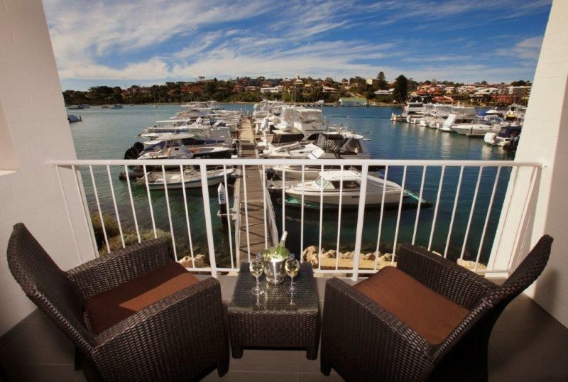 Actual Photos of a Executive Two Bedroom Queen Single Apartments Pier21 Apartment Hotel 93-Pier21-Apartment-Hotel-accomodation-North-Fremantle