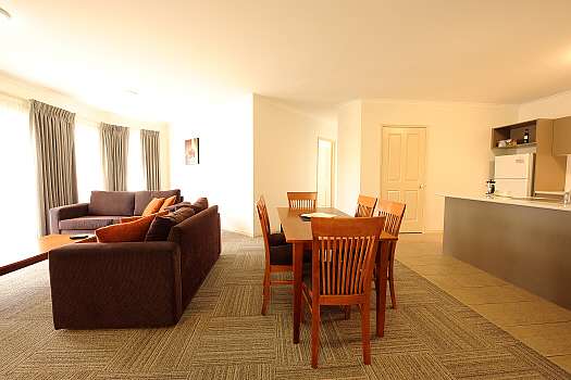 Actual Photos of a 2 Bedroom Apartment Quest Bendigo 206-Davrob-Hospitality-Pty-Ltd-accomodation-114