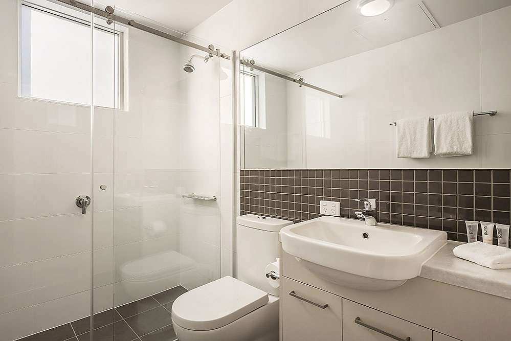 Actual Photos of a 2 Bedroom 2 Bathroom Apt Quest King William South 193-Caledonian-Phoenix-Pty-Ltd-trading-as-Quest-King-William-South-accomodation-248