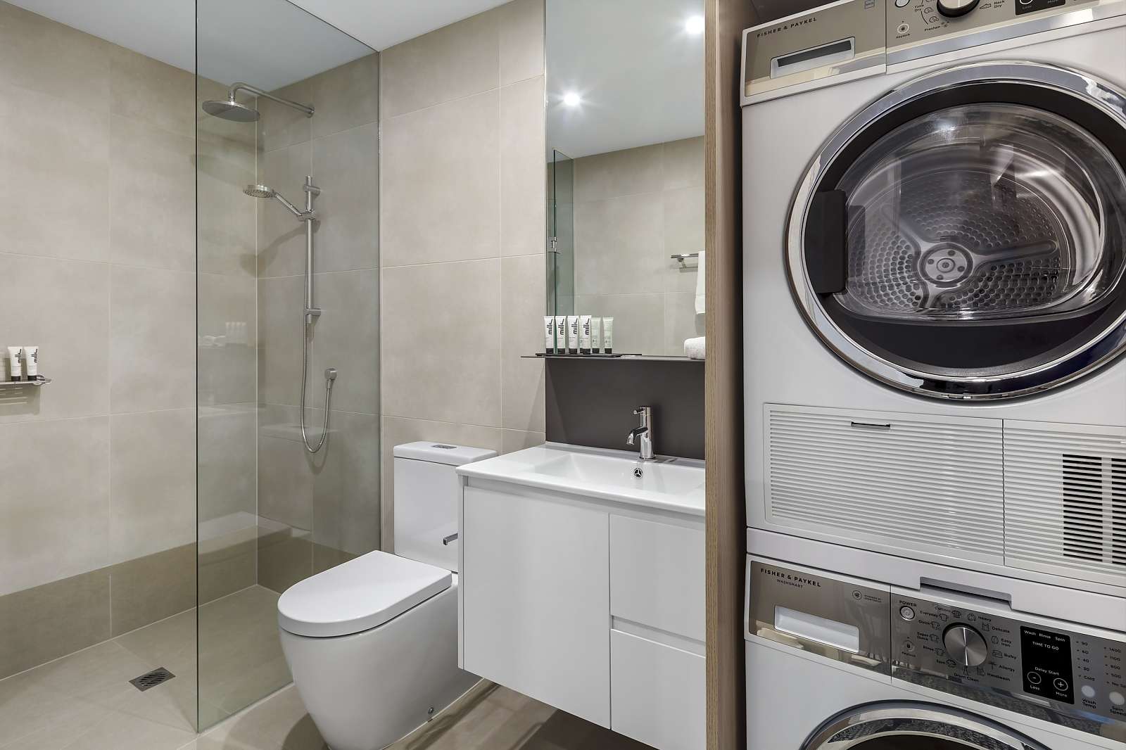 Actual Photos of a 2 Bedroom 2 Bathroom | Balcony Quest NewQuay Docklands 506-Quest-New-Quay-accomodation-8