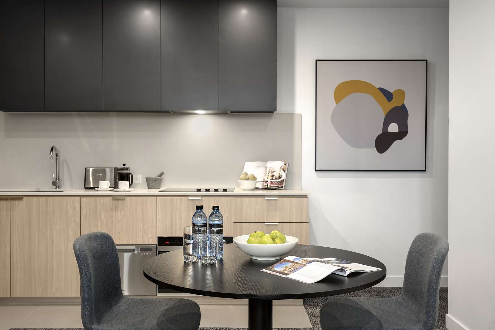 Actual Photos of a 3 Bedroom 2 Bathroom | Balcony Quest NewQuay Docklands 506-Quest-New-Quay-accomodation-8