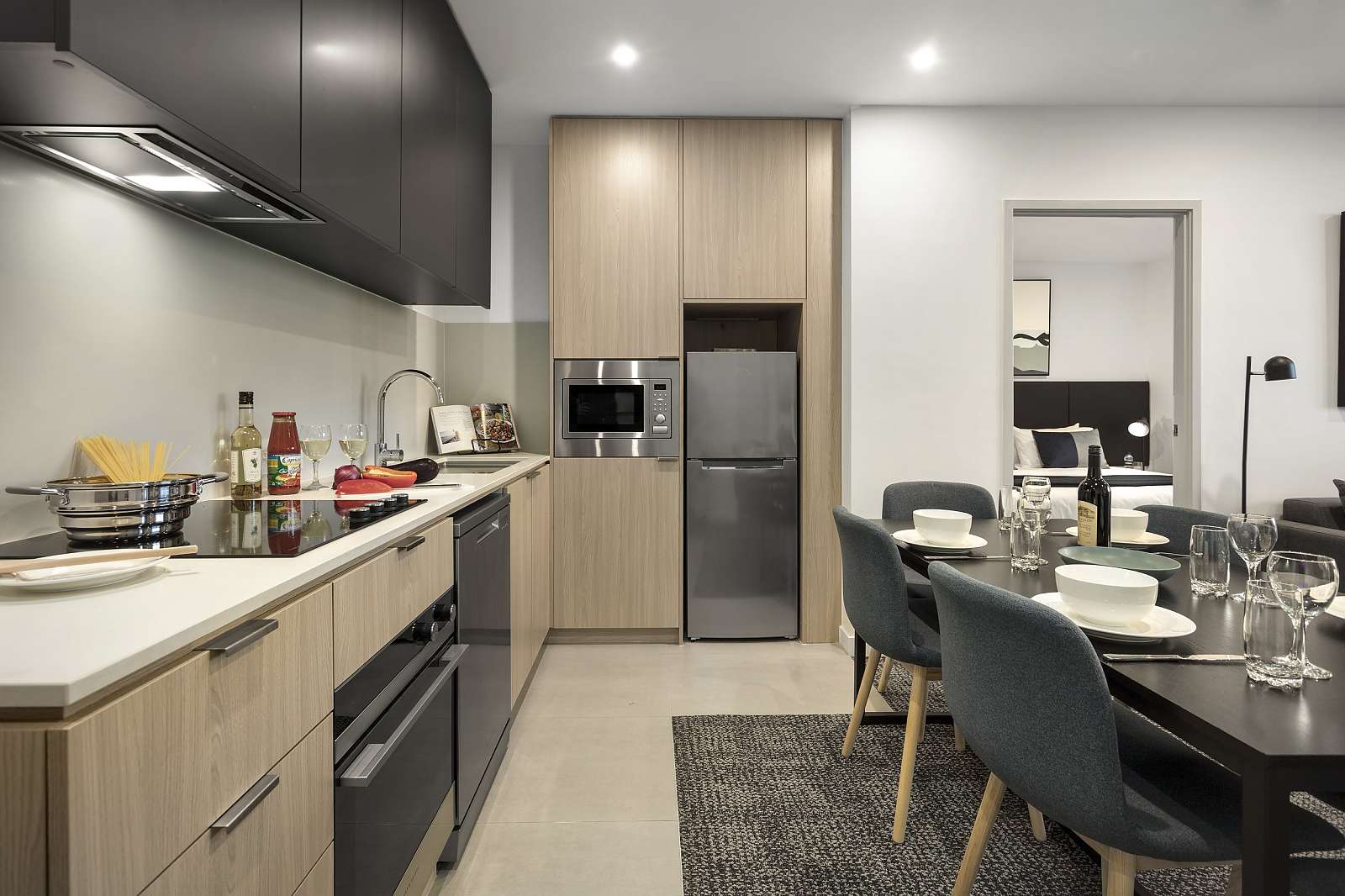 Actual Photos of a 3 Bedroom 2 Bathroom | Balcony Quest NewQuay Docklands 506-Quest-New-Quay-accomodation-8