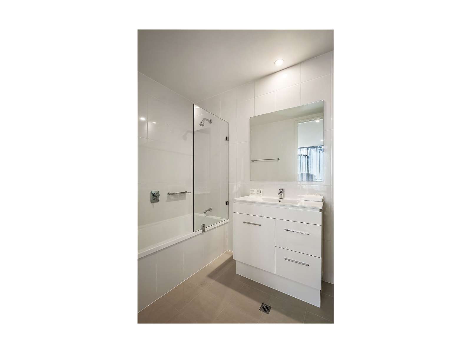 Actual Photos of a Two Bedroom Apartment Quest on Franklin 207-Quest-on-Franklin-accomodation-248