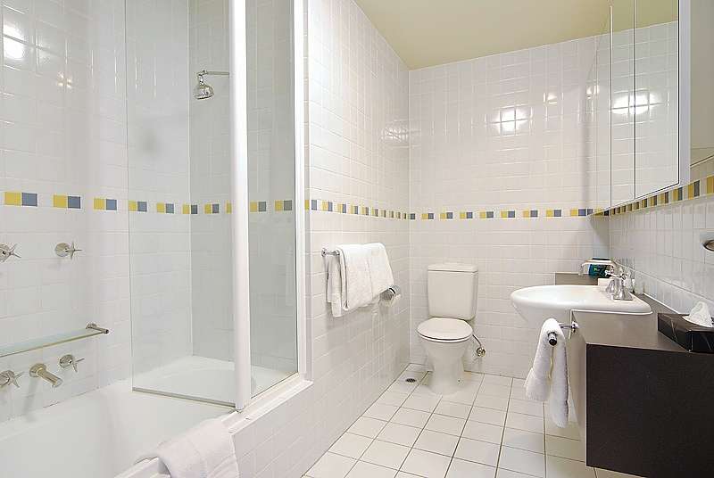 Actual Photos of a One Bedroom Apartment Quest on William 215-Croydon-Investments-Pty-Ltd-accomodation-4