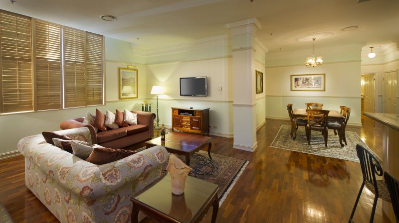 Actual Photos of a Sub Penthouse Apartment Royal Albert Hotel 127-Atlantis-Properties-Pty-Ltd-accomodation-